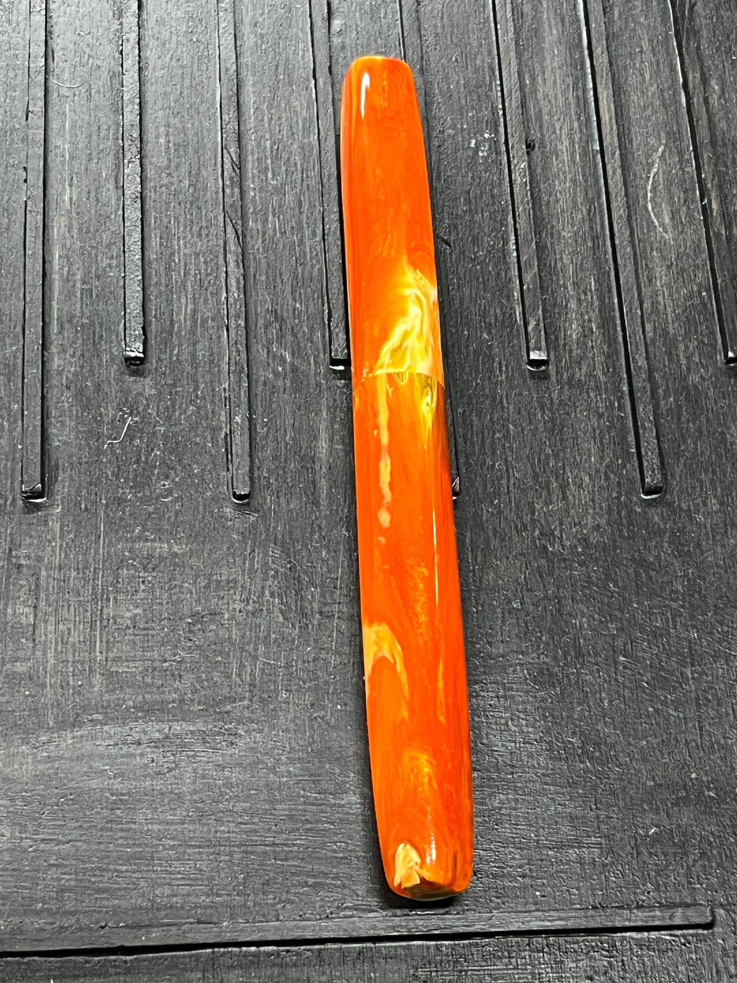 Facet - Orange Cream Fire Fountain Pens