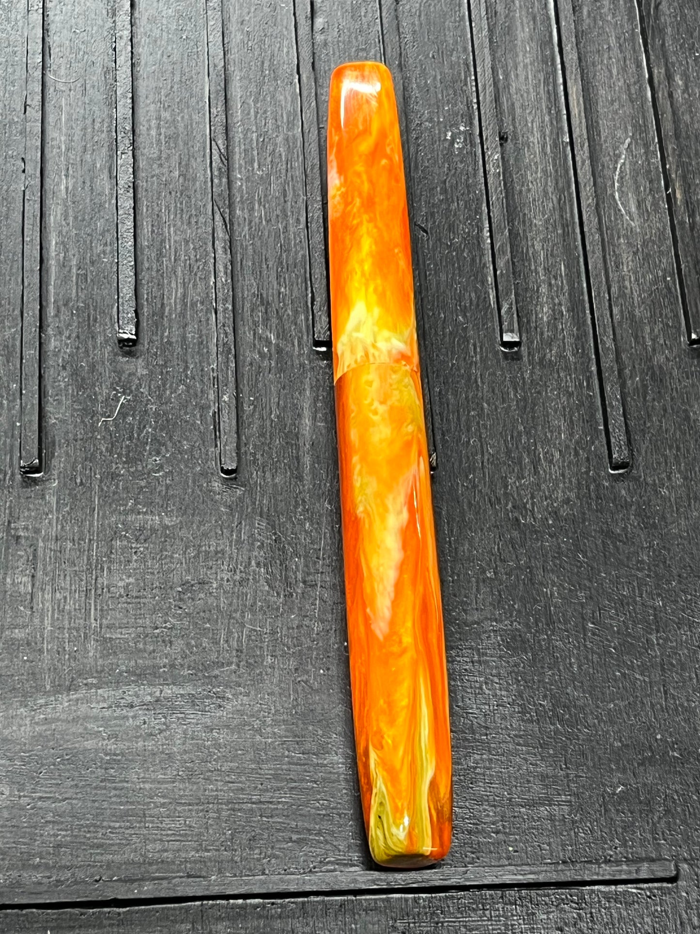 Facet - Orange Cream Fire Fountain Pens