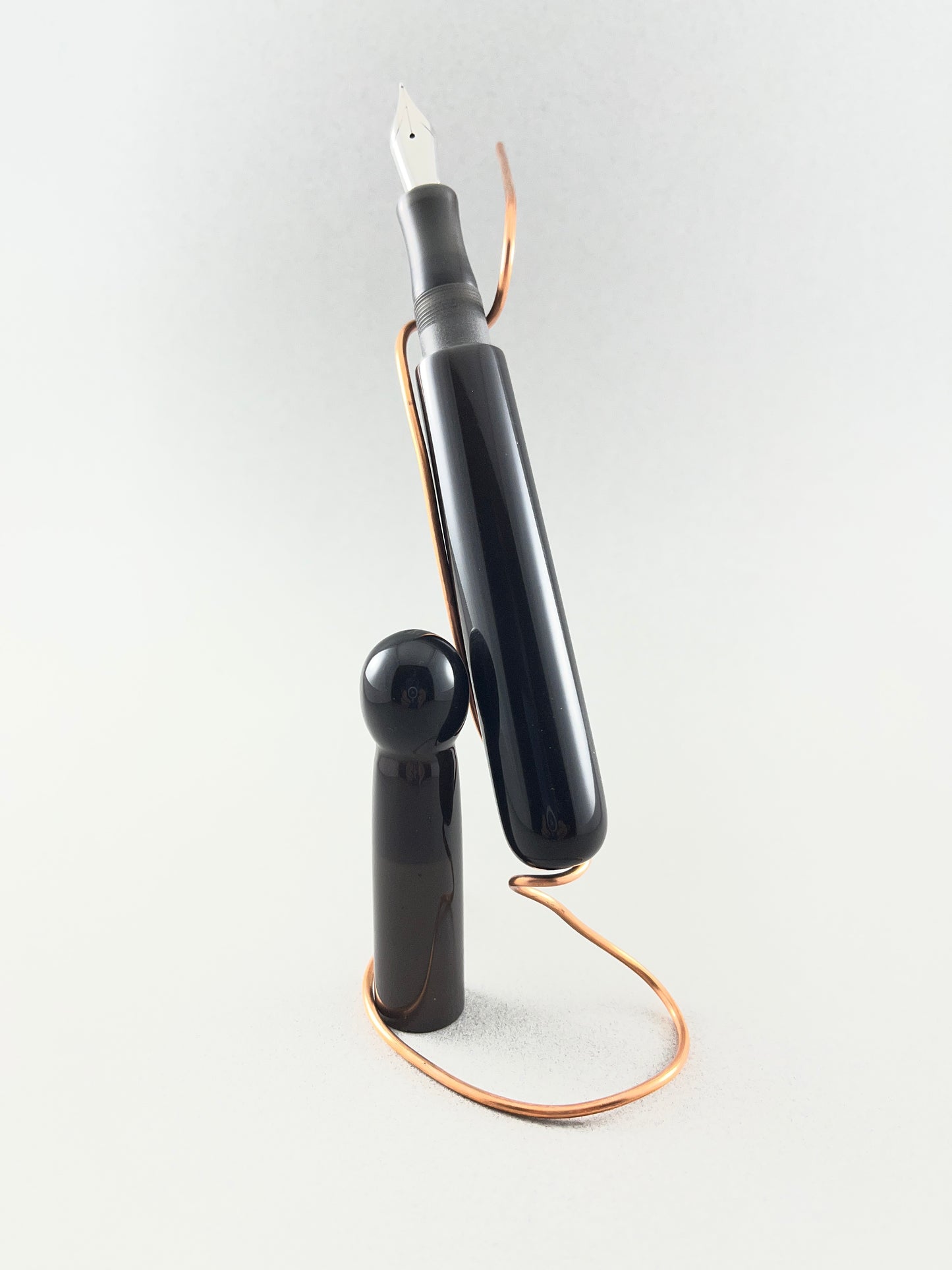 Exclamation- Black to Clear color change Fountain Pens