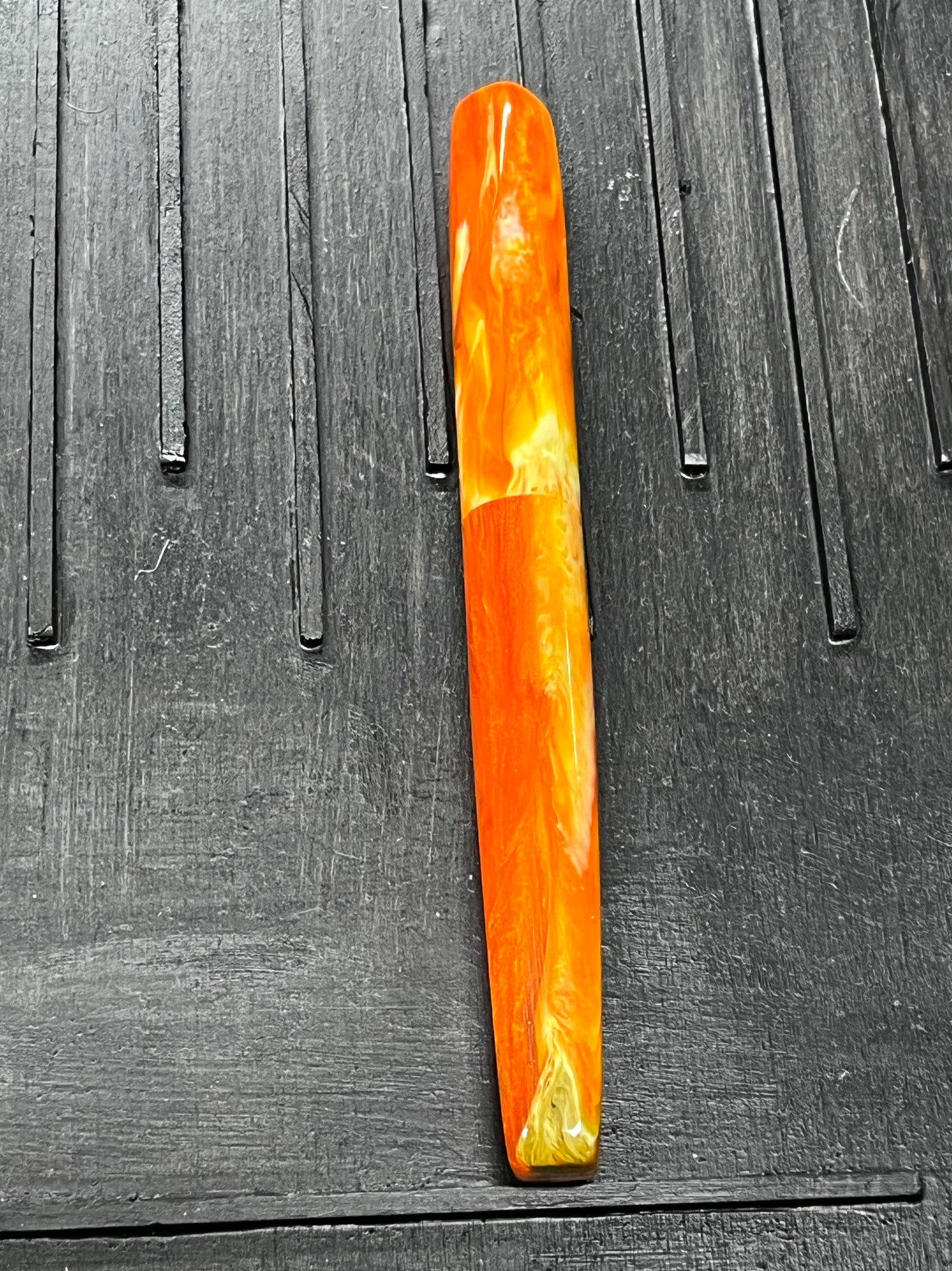 Facet - Orange Cream Fire Fountain Pens