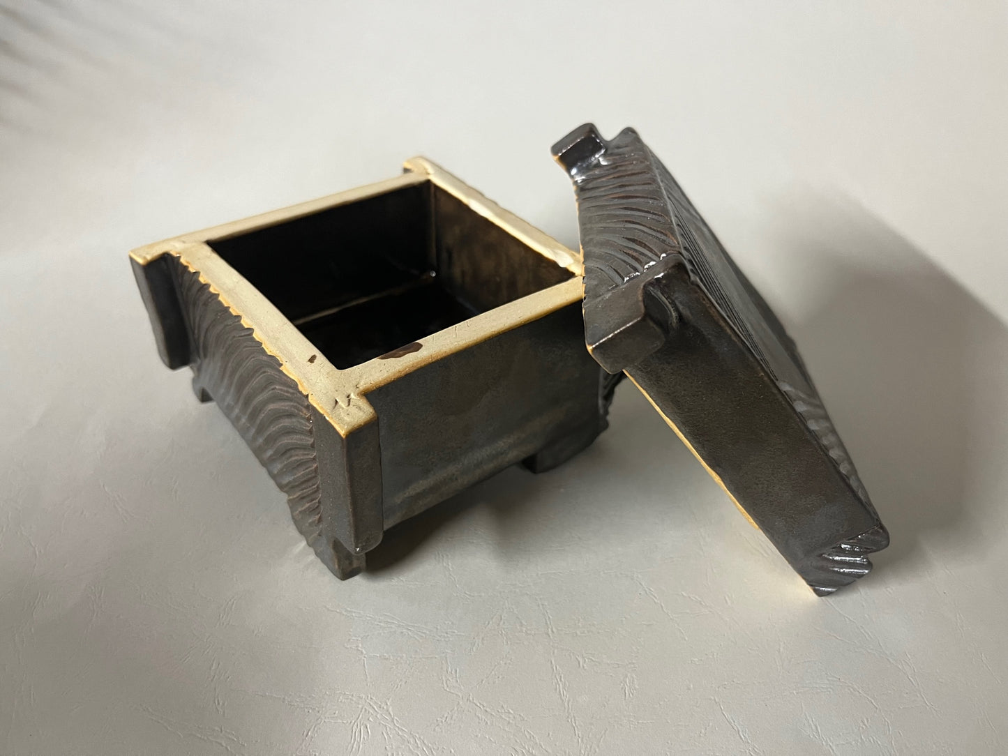 Gun Metal #1 Box - Ceramic Boxes